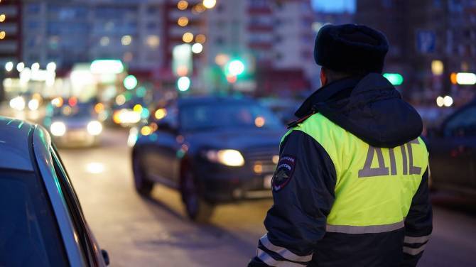 В Брянске на новогодних праздниках 7 водителей едва не угробили своих детей