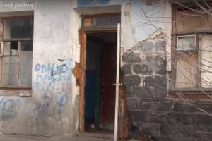 Жильцам брянского общежития приходится делить соседство с пьяными компаниями