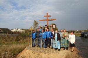 В Мглинском и Суражском районах освятили поклонные кресты
