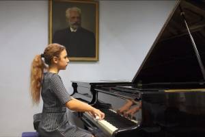 В Брянской области наградили лучших пианистов