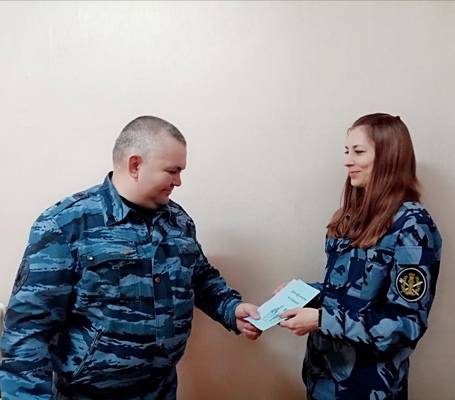 В брянской колонии №6 разработали буклет для профилактики семейных конфликтов