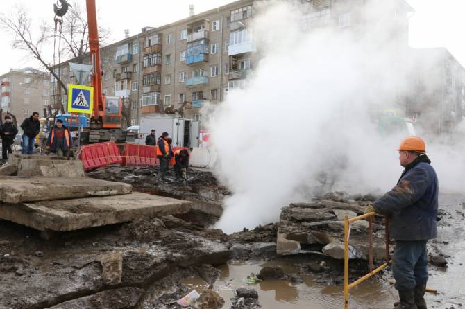 В Новозыбкове пятиэтажка осталась без тепла из-за коммунальной аварии