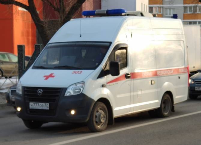 В ДТП на Флотской в Брянске разбил голову 29-летний водитель