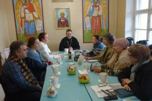 Брянцев пригласили на бесплатные курсы по избавлению от алкоголизма