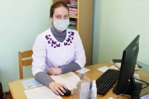 В Новозыбкове выпускницу медвуза бросили на передовую борьбы с коронавирусом