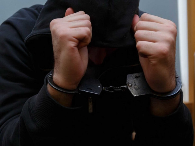 Брянские полицейские задержали подозреваемого в трех разбойных нападениях и грабеже