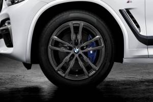 Два юных тверских мошенника развели брянца на продаже колес для BMW 