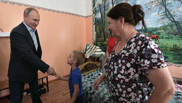 Брянские мамы пожаловались Путину на губернатора Богомаза