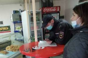 В Брянске за отсутствие маски оштрафовали продавца «Закусочной»