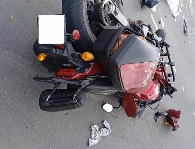 Под Клинцами водитель «КамАЗ» насмерть сбил 49-летнего мотоциклиста
