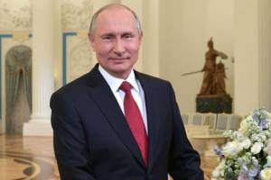 Президент Владимир Путин в августе поздравит 149 брянских долгожителей