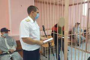 В Клинцах избивший сотрудника ФСИН уголовник оскорбил судью