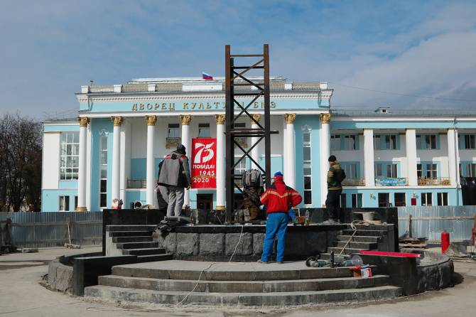 В Брянске памятник Ленину у ДК БМЗ отремонтируют к 22 апреля