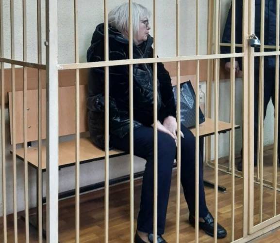 Суд арестовал до 9 июня бывшую замглавы брянского департамента здравоохранения 