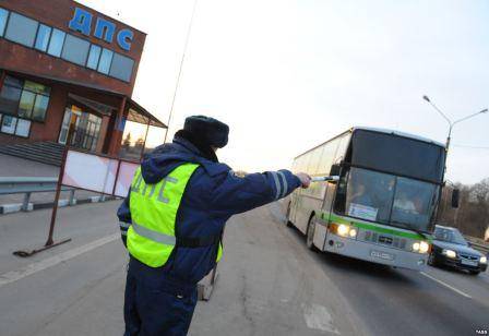 В Брянске за сутки 4 водителя автобусов нарушили ПДД