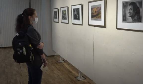 В брянском художественном музее открылась новая фотовыставка