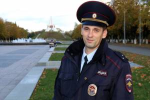 Народным участковым Брянщины второй раз стал полицейский из Карачева