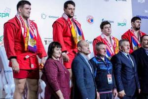 В Брянской области зарплату тренеров подняли до 57 тысяч рублей