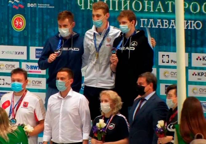 Брянский пловец Илья Бородин завоевал золото чемпионата России