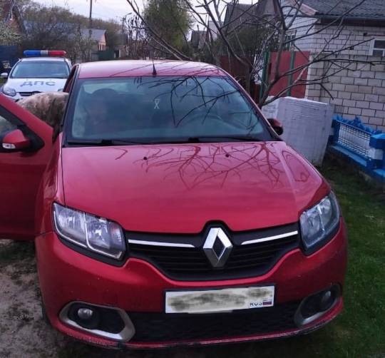 В брянском посёлке Климово задержали пьяного водителя Renault