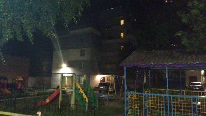 В многоэтажке в центре Брянска жительница нашла учебную гранату