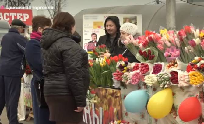 В преддверии 8 Марта Брянск превратился в цветочный город
