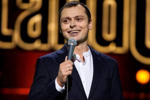 Звезда Stand UP Виктор Комаров даст в Брянске «Крутой концерт»