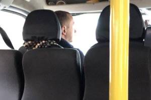 В Брянске водитель маршрутки №35 отравил пассажиров табачным дымом