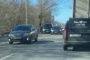 В Брянске на улице Бурова произошло массовое ДТП