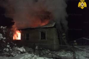 В Жуковском районе загорелся жилой дома