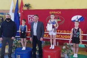 В Брянске стартовали соревнования по спортивной гимнастике