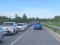 В Брянске на объездной дороге возле Орлика-5 возникла гигантская пробка