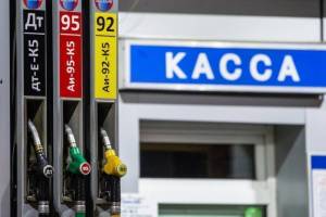 На брянских заправках приостановился рост цен на бензин и дизтопливо