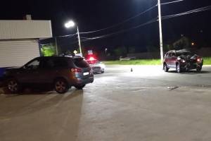 В Брянске пьяный водитель Hyundai устроил ДТП и сломал ребро 47-летней женщине