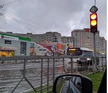В Брянске на проспекте Московском отремонтируют тротуары