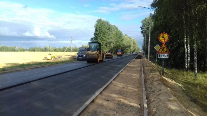 Завершается ремонт дороги на подъезде к Новозыбкову