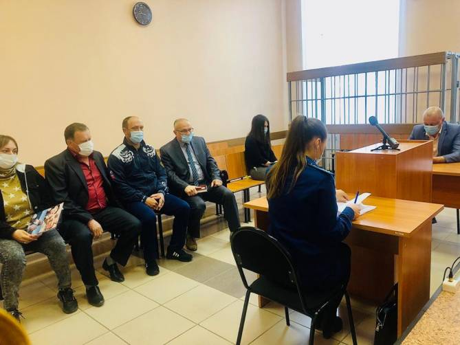 Виновница смертельного ДТП под Трубчевском расплакалась на суде