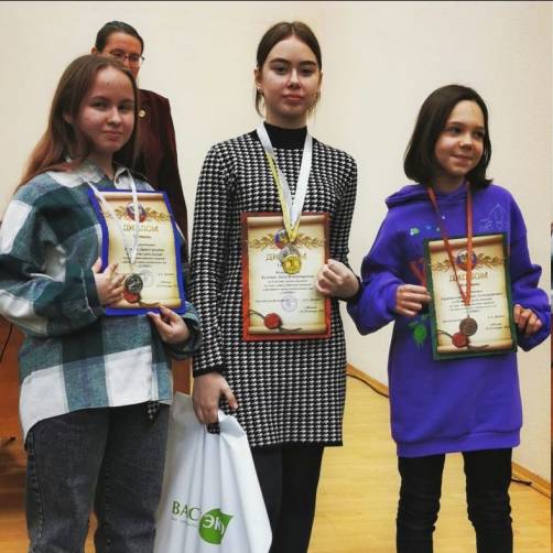 Брянская девушка победила на соревнованиях по стоклеточным шашкам