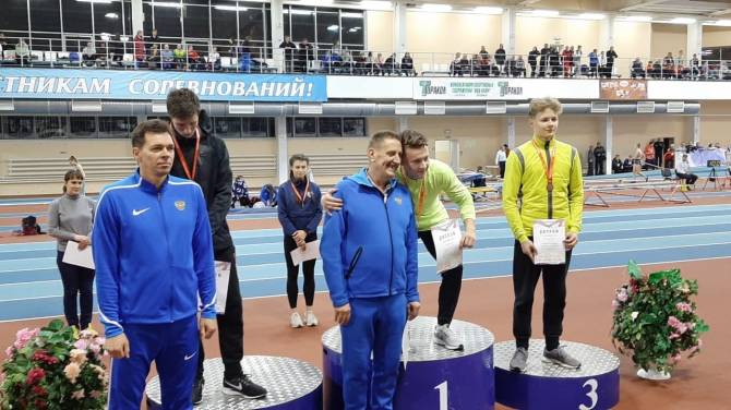 Брянский бегун Даниил Соболев установил новый рекорд России