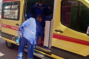 В брянской областной больнице №1 медиков оставили без денег