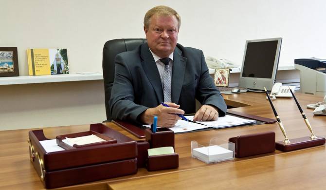 Зятя брянского чиновника Лучкина задержали за границей
