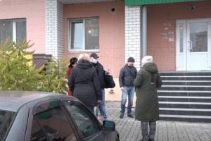 В Брянске жители многоэтажки взбунтовались против громкого ремонта
