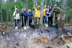 Заповедник «Брянский лес» пригласил волонтеров на уборку центральной усадьбы