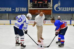 Юные брянские хоккеисты не дали победить Богомазу