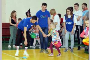 Брянский Центр развития детей «Гармония» получил 1,8 миллиона от Путина