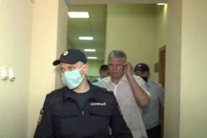 Суд над брянским чиновником Гинькиным начнется 12 января