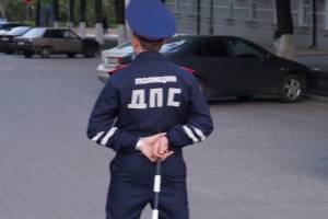 Таксисты Брянска за сутки нарушили ПДД 7 раз