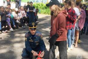 Детям из брянских лагерей показали «конец Александрова»