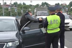 В Брянске за сутки автоинспекторы наказали 79 любителей тонировки
