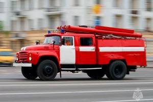 Из пожара на улице Ново-Советской в Брянске спасли человека